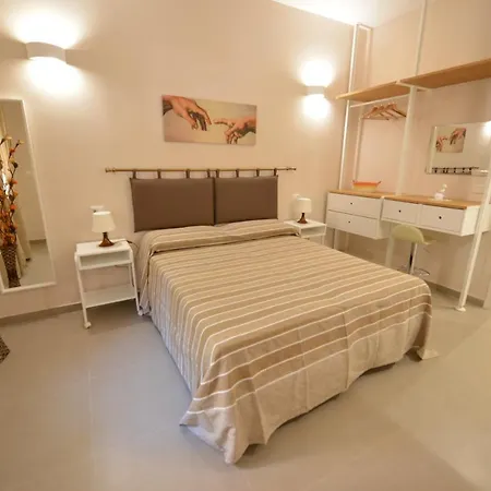 Dioclezianorooms B&B 나폴리